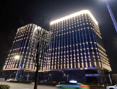 陆川亮化工程安装注意事项。